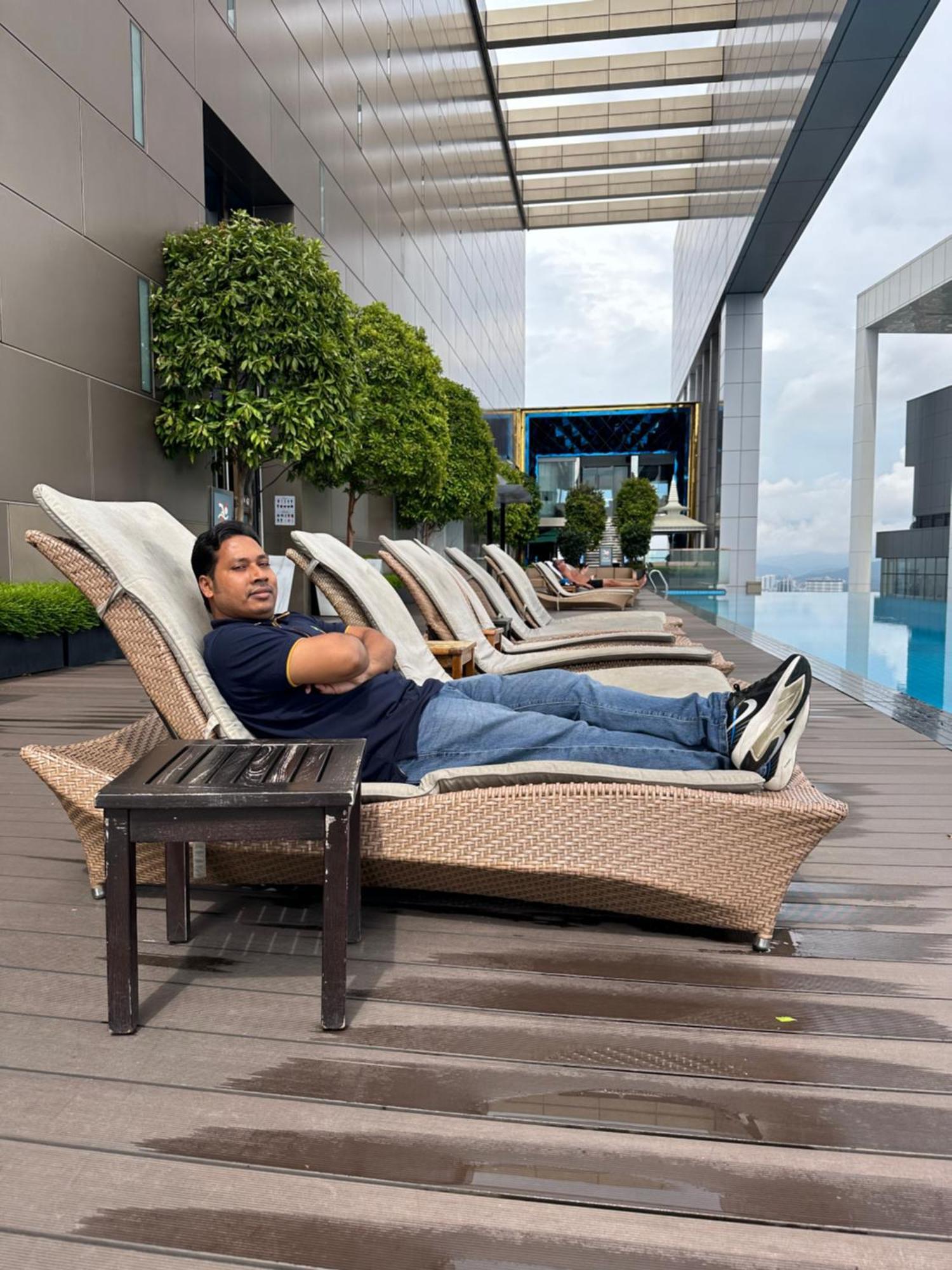 The Platinum Kuala Lumpur By Crown Suites Exterior photo